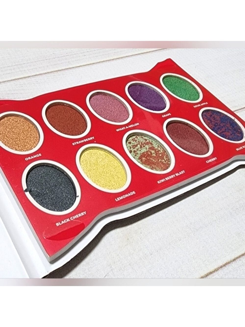 Taste Beauty Charms Blow Pop Limited Edition Eyeshadow Palette 10 Colors - New